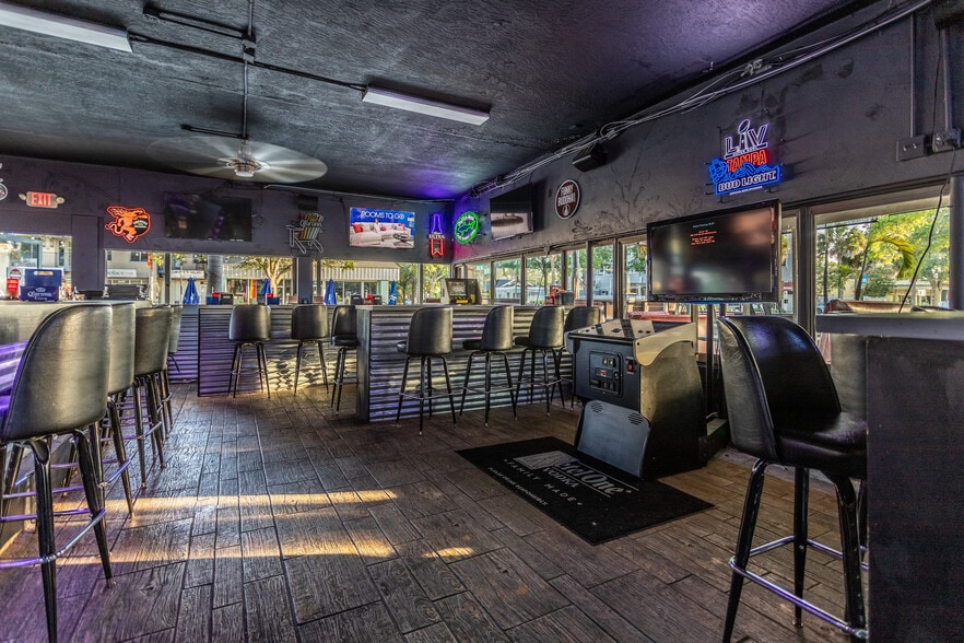 More Photos Of 2451 Central Ave, Saint Petersburg Restaurant For Lease