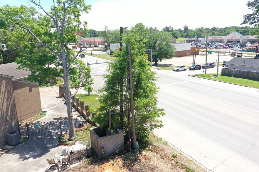 More Photos Of 1400 W Church St, Livingston Land For Sale