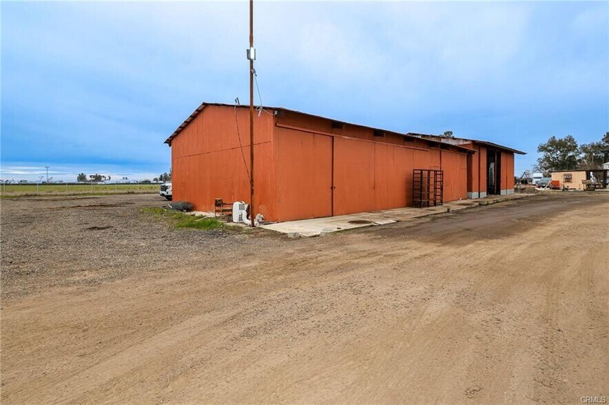 More Photos Of 788 E Childs Ave, Merced Warehouse For Lease