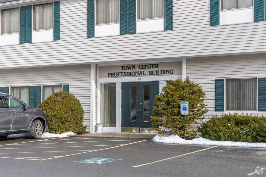 More Photos Of 16 Gleasondale Rd, Stow Office For Lease