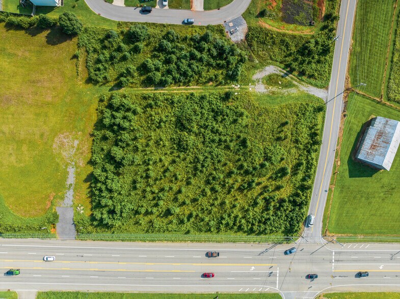 More Photos Of 11760 Chapman hwy, Seymour Land For Sale