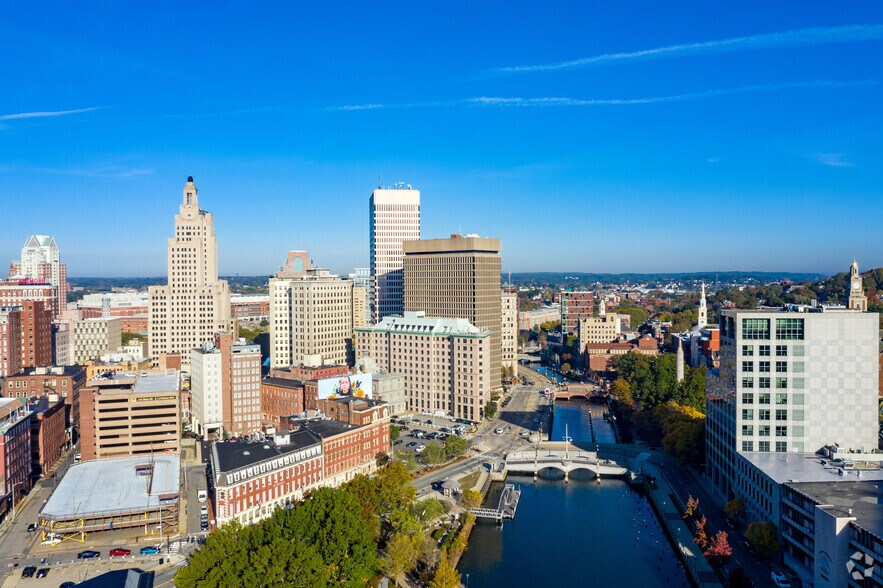 More Photos Of 40 Westminster St, Providence Office For Lease