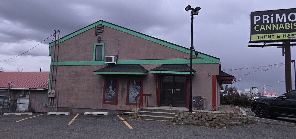 More Photos Of 11607 E Trent Ave, Spokane Valley Warehouse For Sale