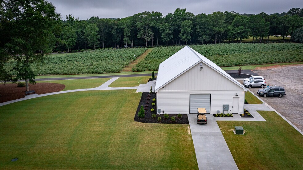 More Photos Of 1150 Cliff Dawson Rd, Watkinsville Specialty For Sale