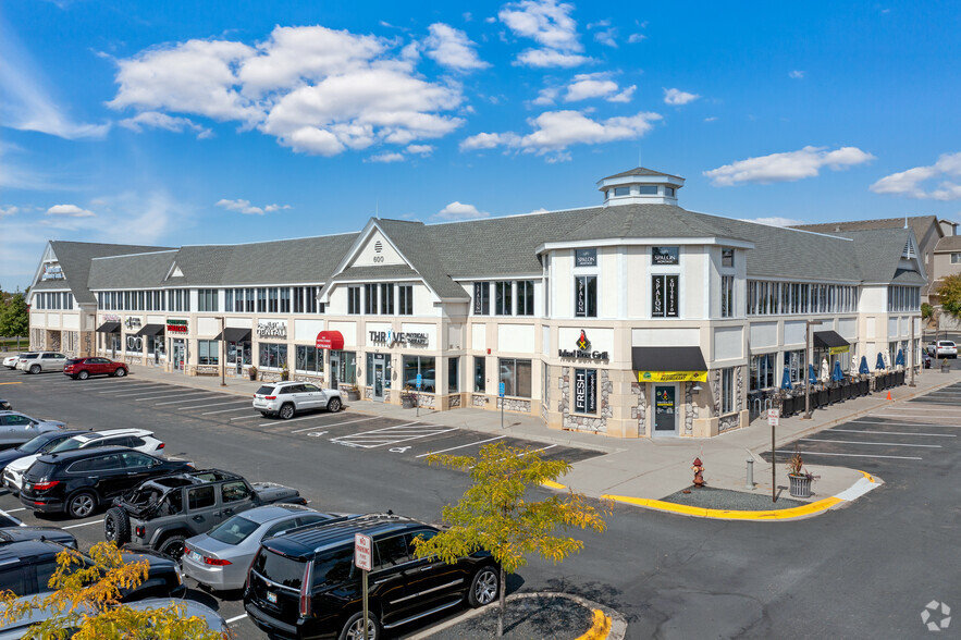 Primary Photo Of 580-600 Market St, Chanhassen Unknown For Lease