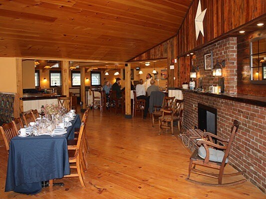 More Photos Of 1675 US Route 2, Waterbury Restaurant For Lease
