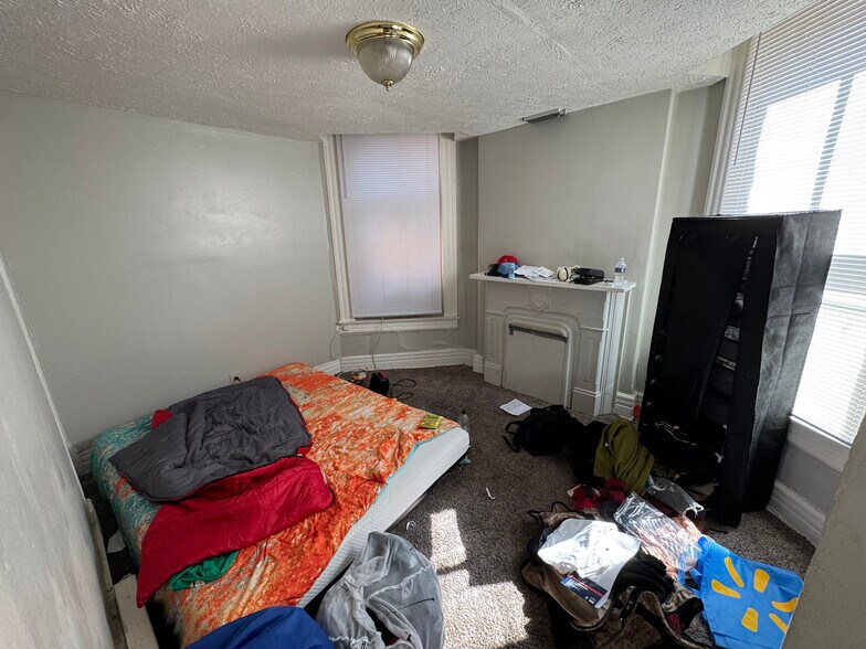 More Photos Of 2245 W Jefferson St, Louisville Apartments For Sale