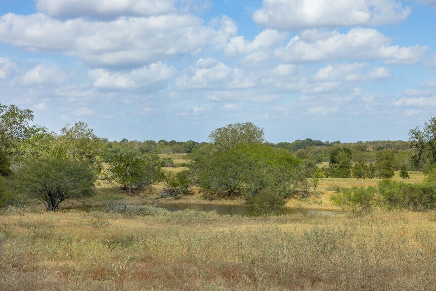 More Photos Of 11915 FM 86, Lockhart Land For Sale