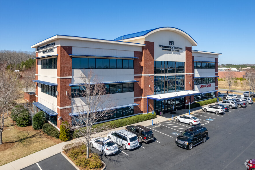 Primary Photo Of 81 Northside Dawson Dr, Dawsonville Coworking Space