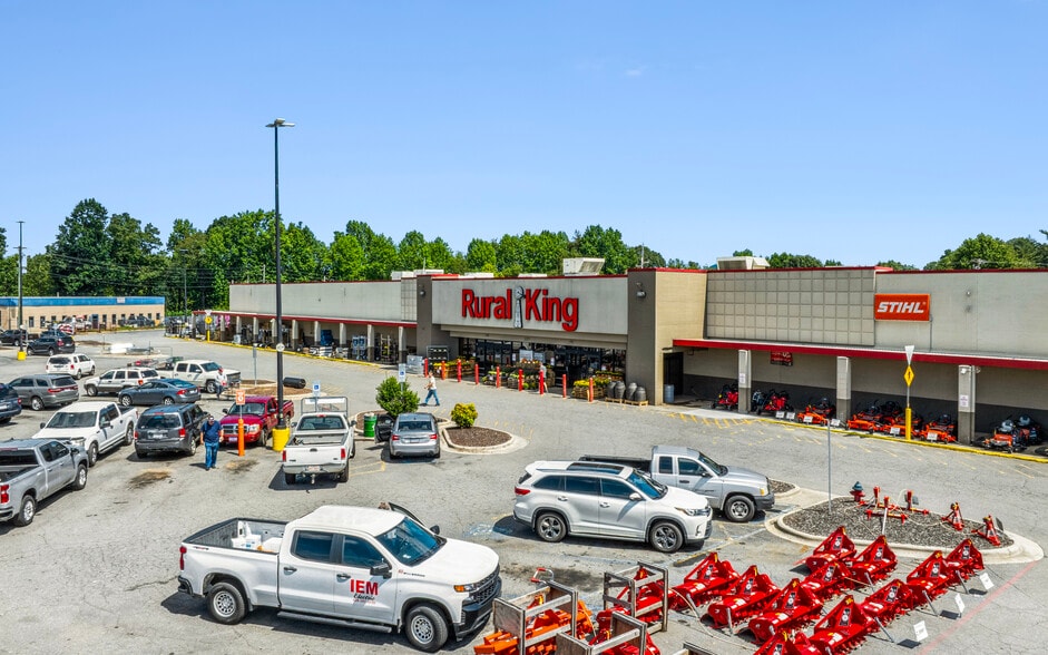 More Photos Of 1247 Burkemont Ave, Morganton Unknown For Lease