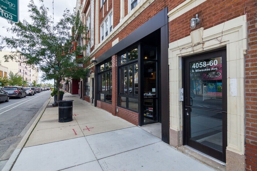 More Photos Of 4044-4060 N Milwaukee Ave, Chicago Apartments For Lease