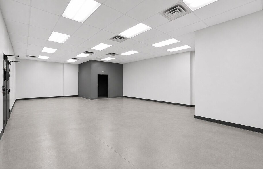 More Photos Of 8116-8144 Deering Ave, Canoga Park Warehouse For Lease