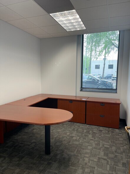 More Photos Of 700 Washington St, Columbus Office For Lease