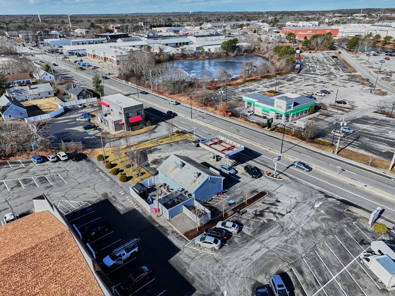 More Photos Of 199 Falmouth Rd, Hyannis Service Station For Sale