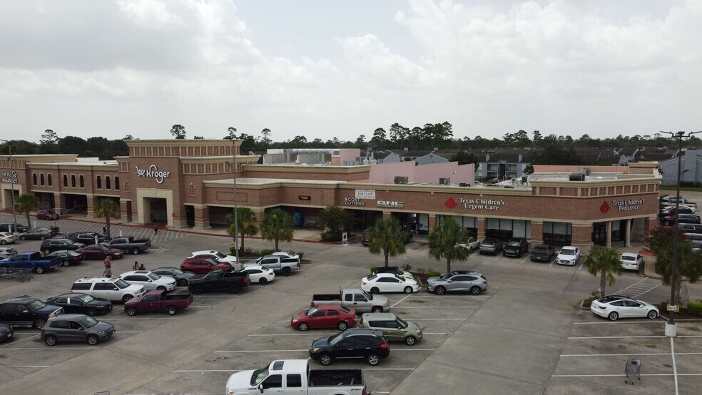 More Photos Of 12620 Woodforest Blvd, Houston Unknown For Lease