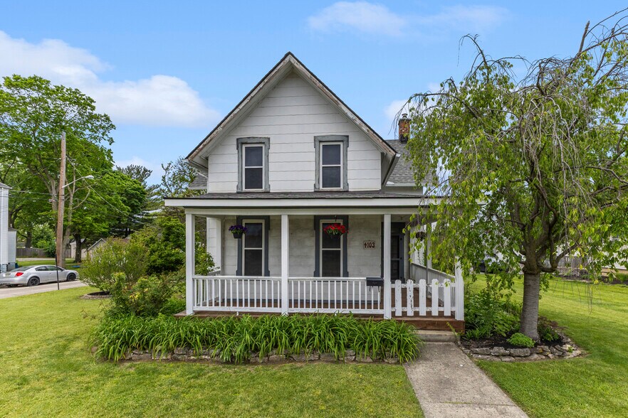 More Photos Of 4103 Broadway, Grove City Freestanding For Sale