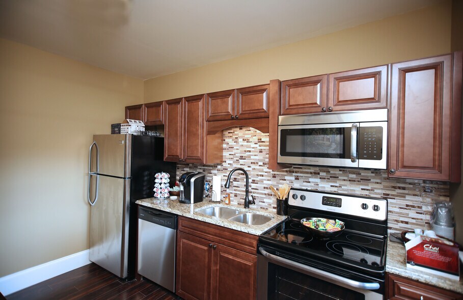 More Photos Of 1697 NC-16 Business, Denver Coworking Space