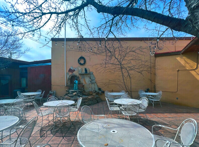 More Photos Of 1005 S St Francis Rd, Santa Fe General Retail For Sale