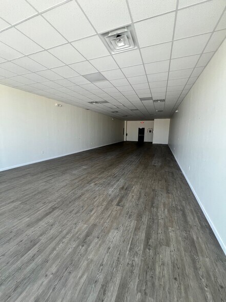 More Photos Of 8660 Fm 1464 Rd, Richmond General Retail For Lease