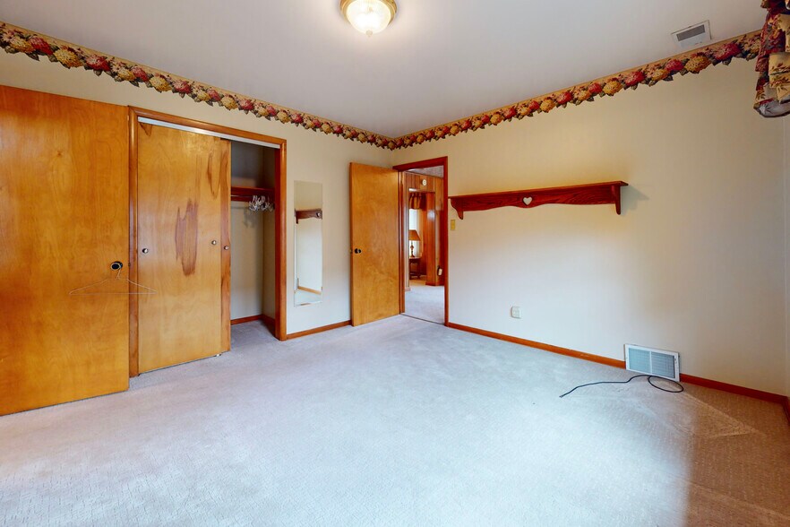 More Photos Of 3721 Main St, Weirton Funeral Home For Sale