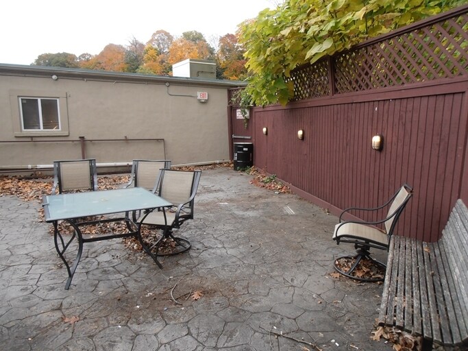 More Photos Of 370 E Main St, Ansonia Restaurant For Sale