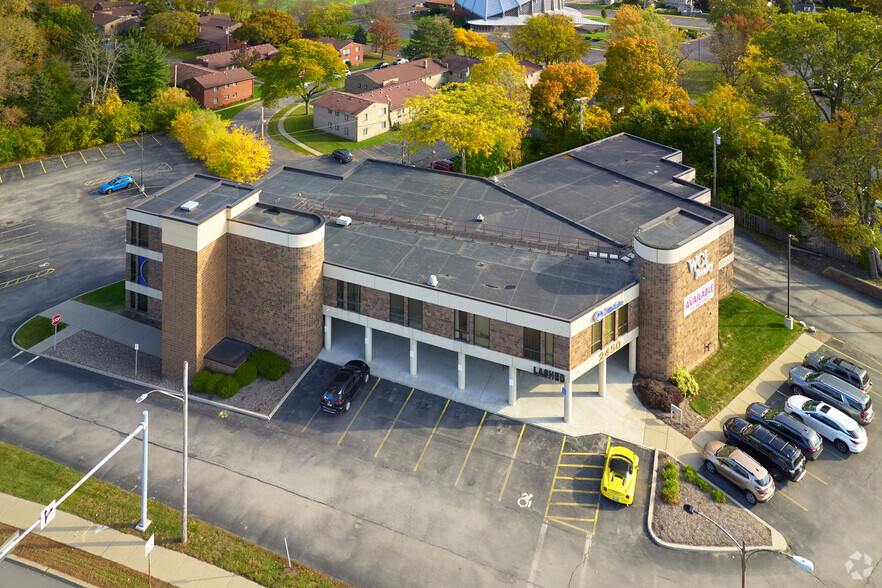 Primary Photo Of 2450 Ridge Rd W, Rochester Medical For Sale