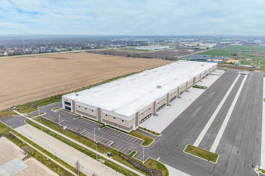 Primary Photo Of 2031 Geneva Dr, Geneva Distribution For Lease