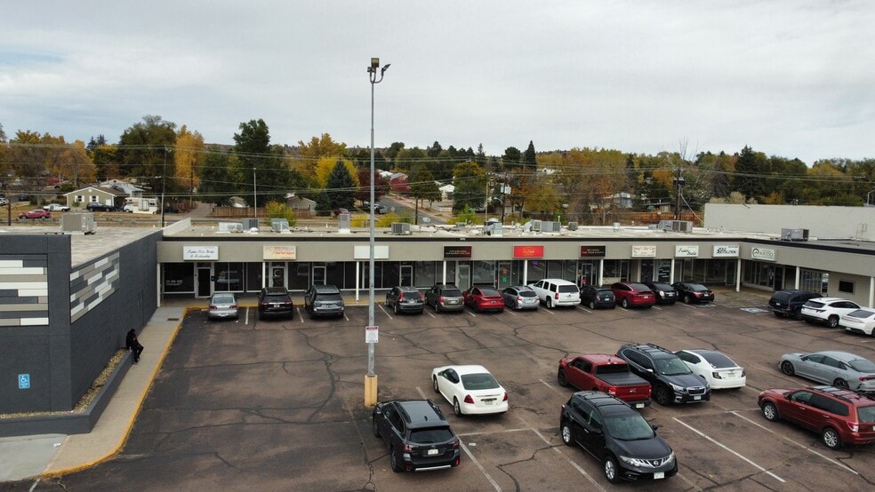More Photos Of 1825-1865 North Circle Dr, Colorado Springs General Retail For Lease