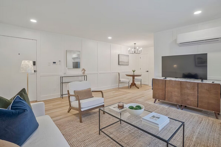 More Photos Of 1217 N Kensington St, Arlington Apartments For Sale