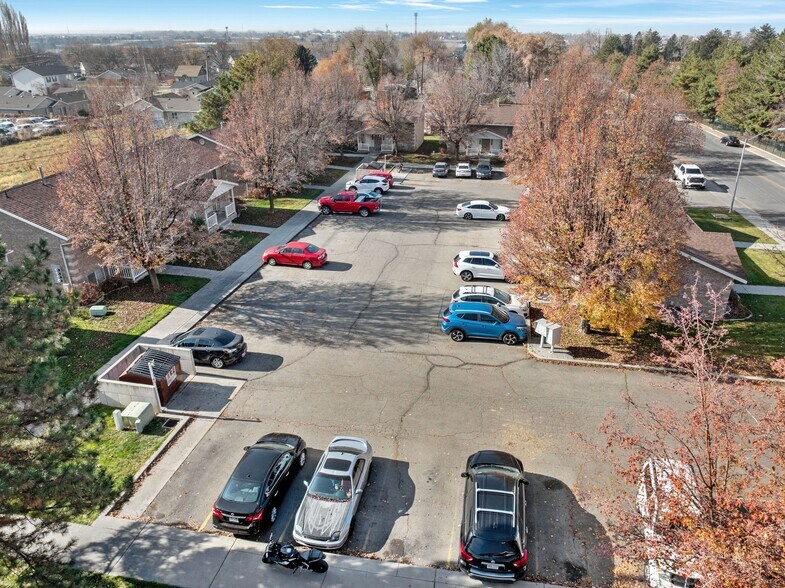 More Photos Of 984 E 900 S, Provo Apartments For Sale