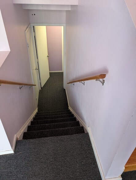 More Photos Of 7270-7278 Cradlerock Way, Columbia Medical For Sale