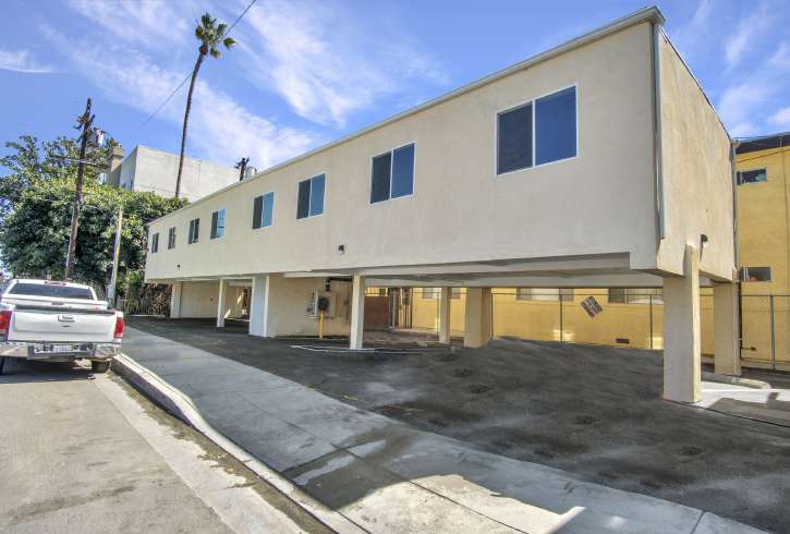 More Photos Of 13804-13808 Moorpark St, Sherman Oaks Apartments For Sale