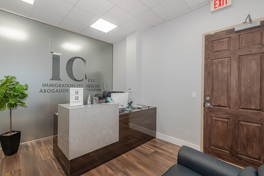 More Photos Of 7301 Wiles Rd, Coral Springs Medical For Sale