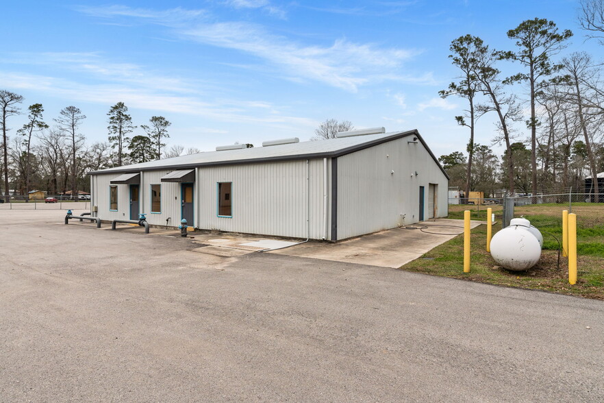 More Photos Of 2200 Sciaaca Rd, Spring Office For Sale