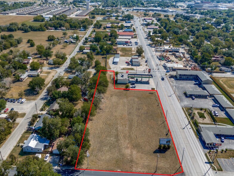 More Photos Of 738-818 Kingsbury, Seguin Land For Sale