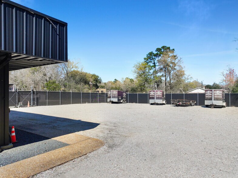 More Photos Of 3410 I-10 W, Orange Office For Sale