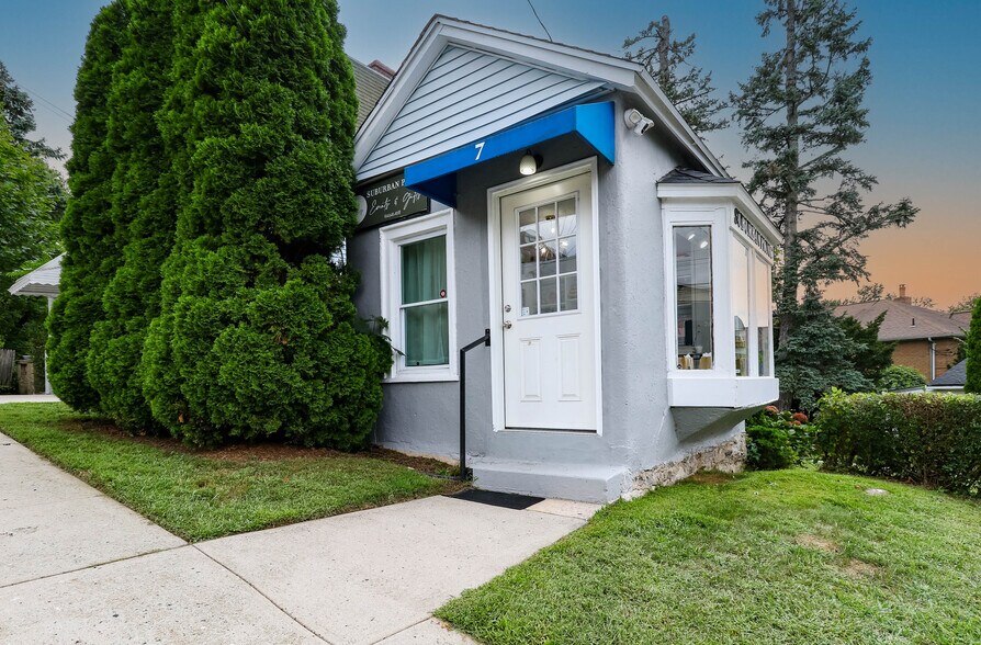 Primary Photo Of 7 Dunwoodie St, Scarsdale Storefront Retail Office For Lease