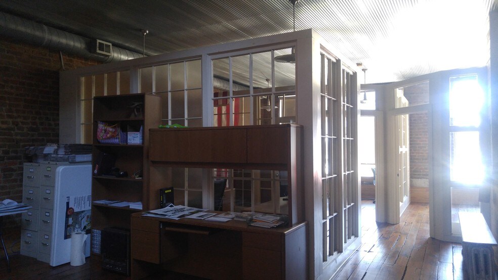 More Photos Of 714 Gay, Knoxville General Retail For Lease