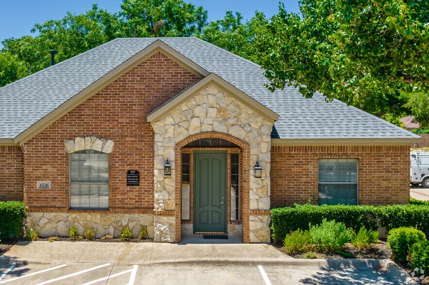 More Photos Of 6226 Colleyville Blvd, Colleyville Medical For Lease