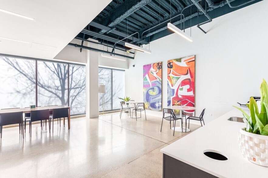 More Photos Of 2211 N Milwaukee Ave, Chicago Multifamily For Sale