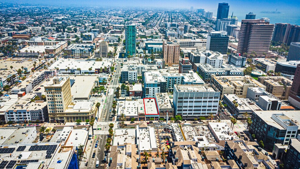 More Photos Of 236-242 Pine Ave, Long Beach Storefront Retail Office For Lease