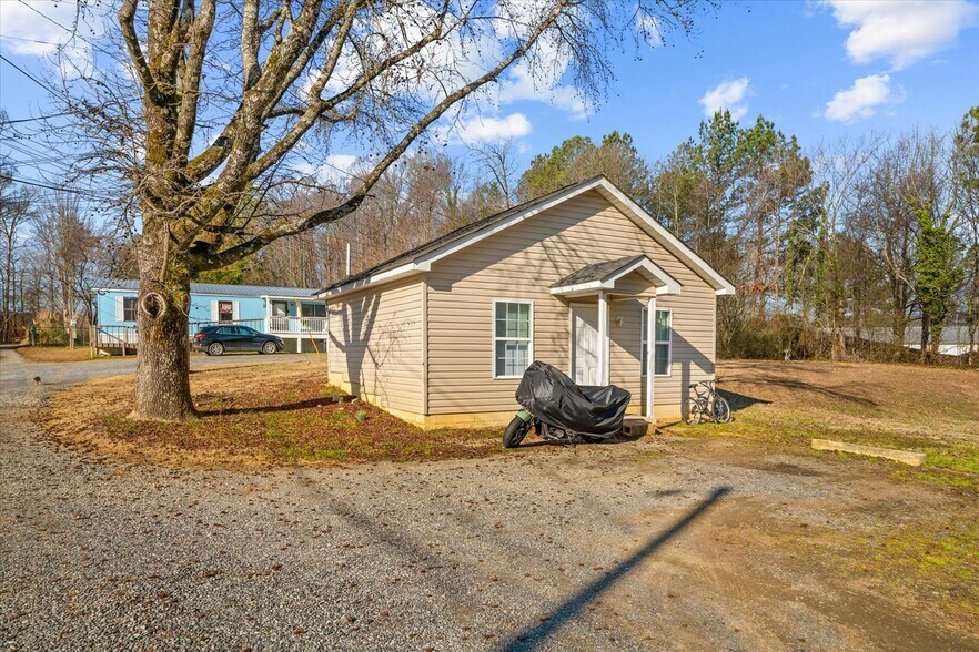 More Photos Of 3950 S Dixie Rd, Dalton Apartments For Sale