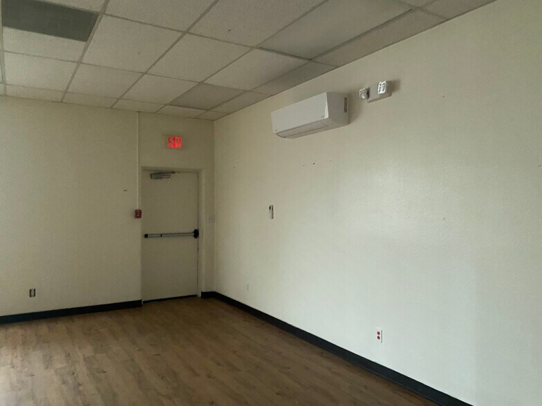 More Photos Of 630 W 17th Pl, Tempe Schools For Lease