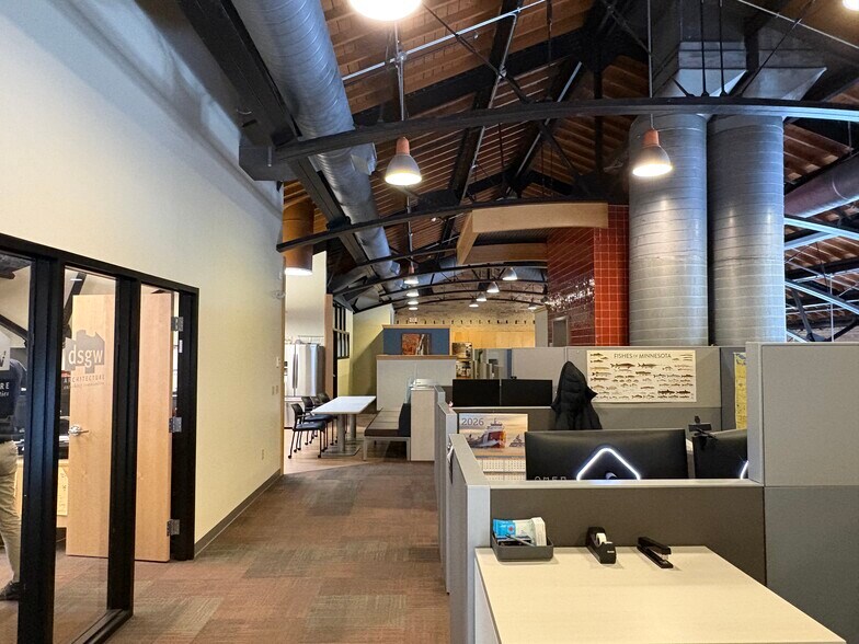 More Photos Of 2 W 1st St, Duluth Storefront For Sale