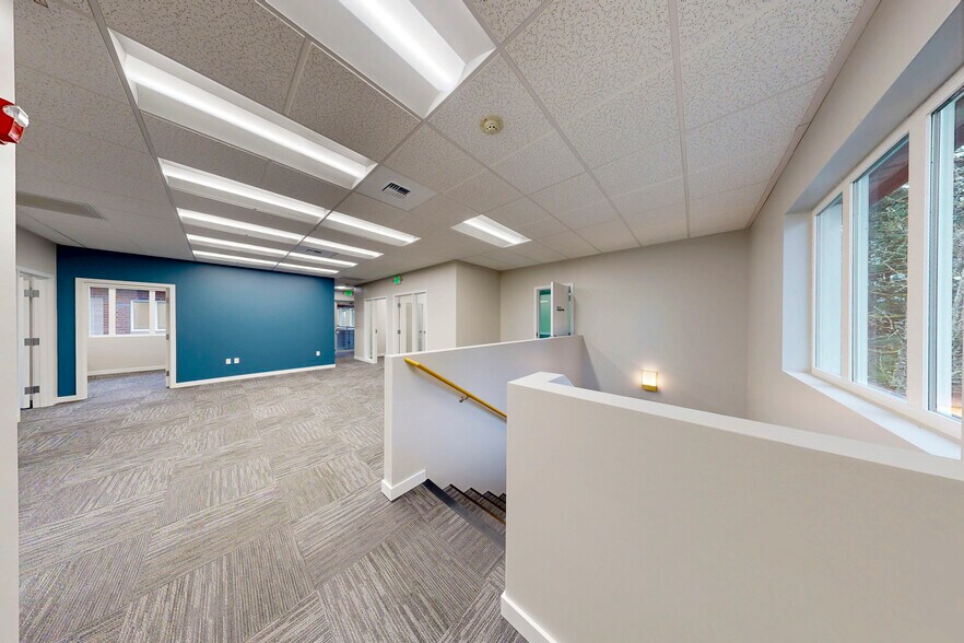More Photos Of 1770 Barnes Blvd SW, Tumwater Office For Sale