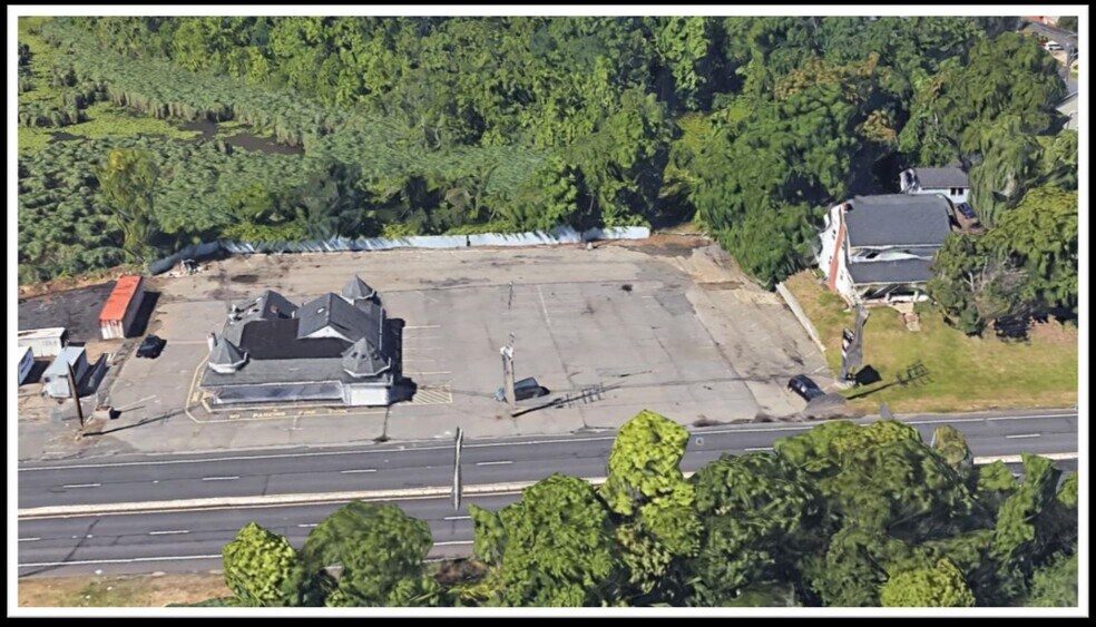 Primary Photo Of Gentlemen's Club For Sale -1103 Rt-35 S, South Amboy Bar For Sale