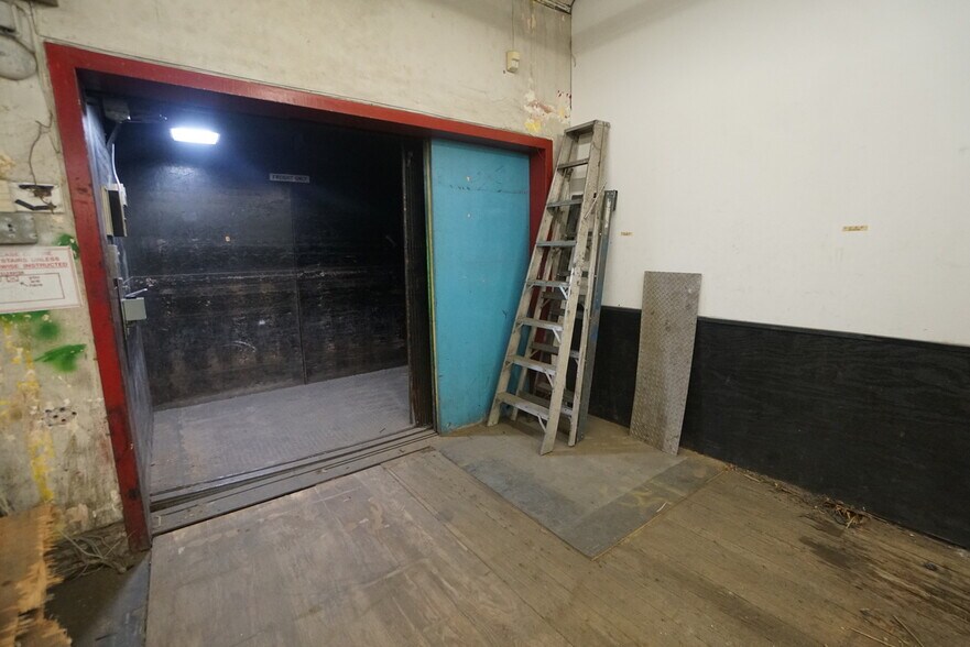 More Photos Of 1785 Jerome Ave, Bronx Daycare Center For Lease