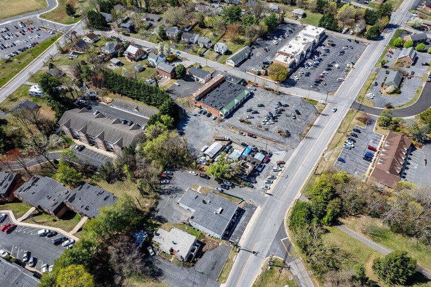 More Photos Of 2501 N Augusta St, Staunton General Retail For Sale