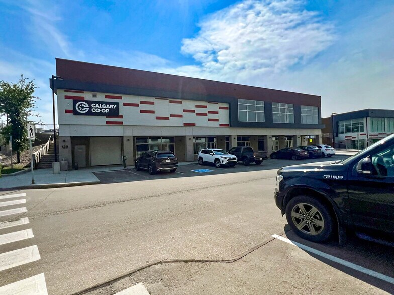 More Photos Of 455 Sage Valley Dr NW, Calgary Unknown For Lease