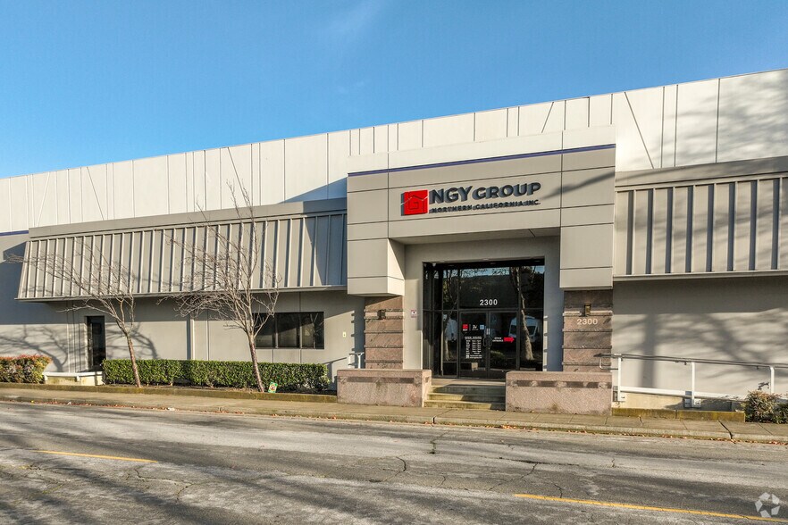 More Photos Of 2300 Polvorosa Ave, San Leandro Warehouse For Lease